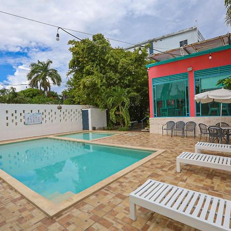 Hotel & Suites Arges - Centro Chetumal Bagian luar foto