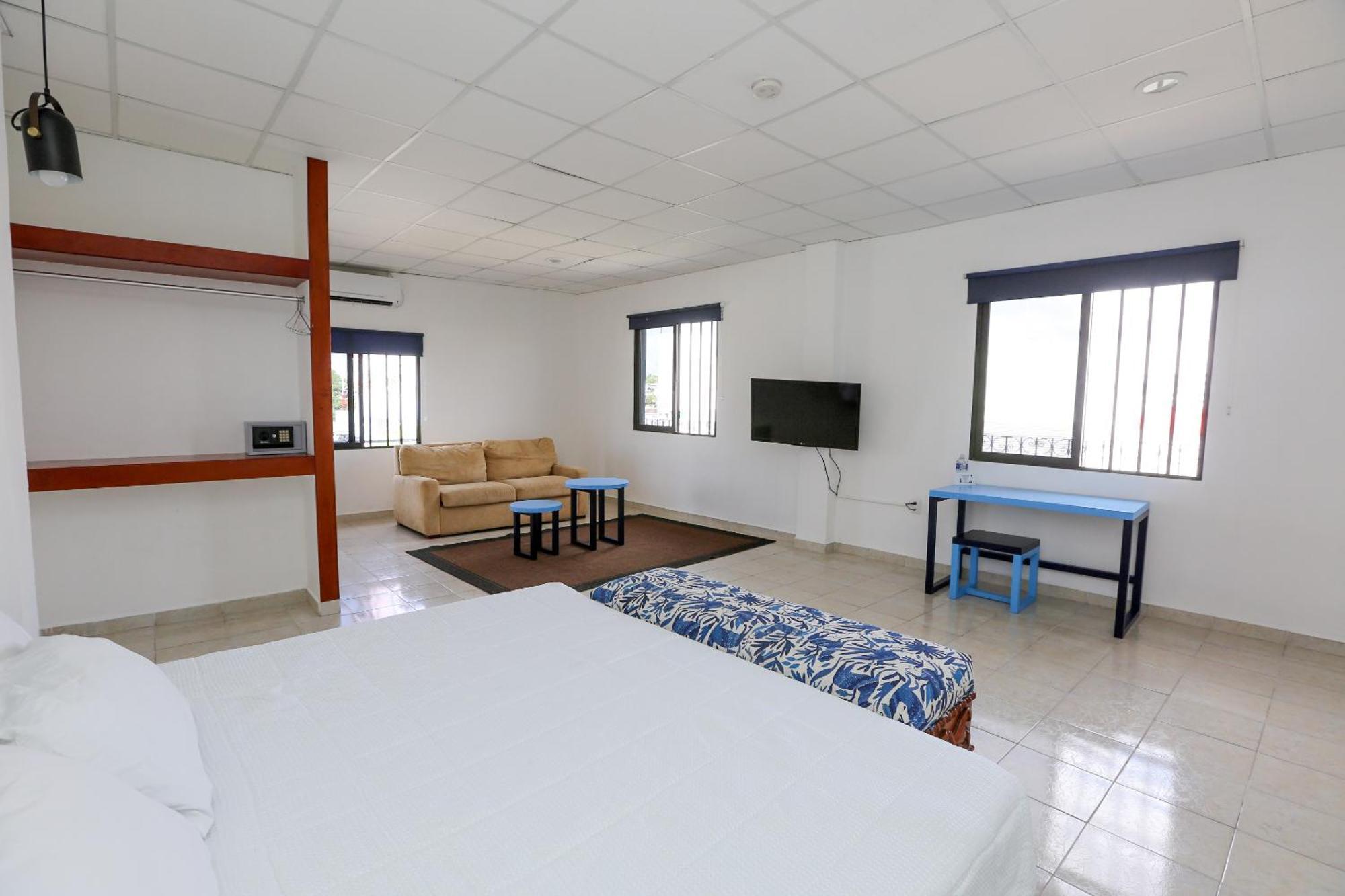 Hotel & Suites Arges - Centro Chetumal Bagian luar foto