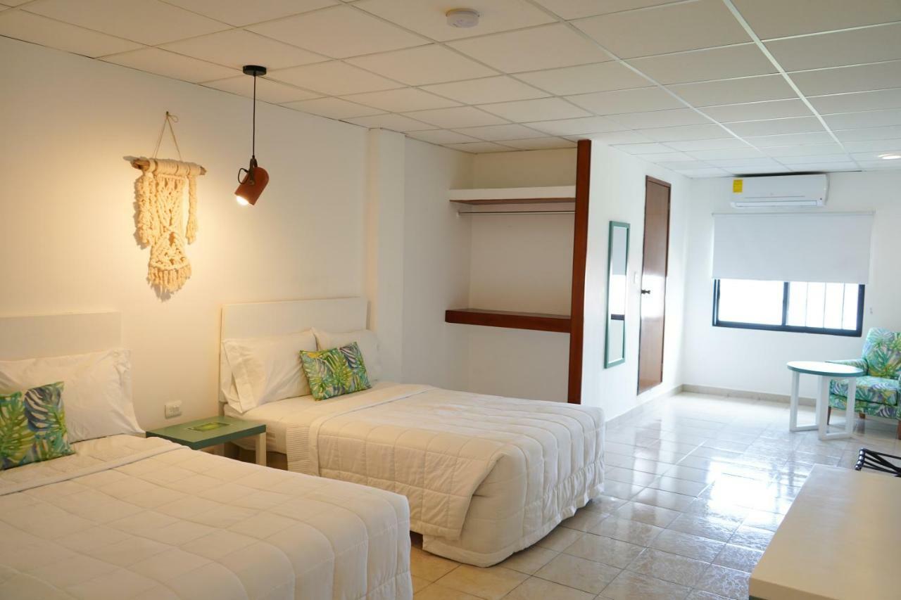 Hotel & Suites Arges - Centro Chetumal Bagian luar foto