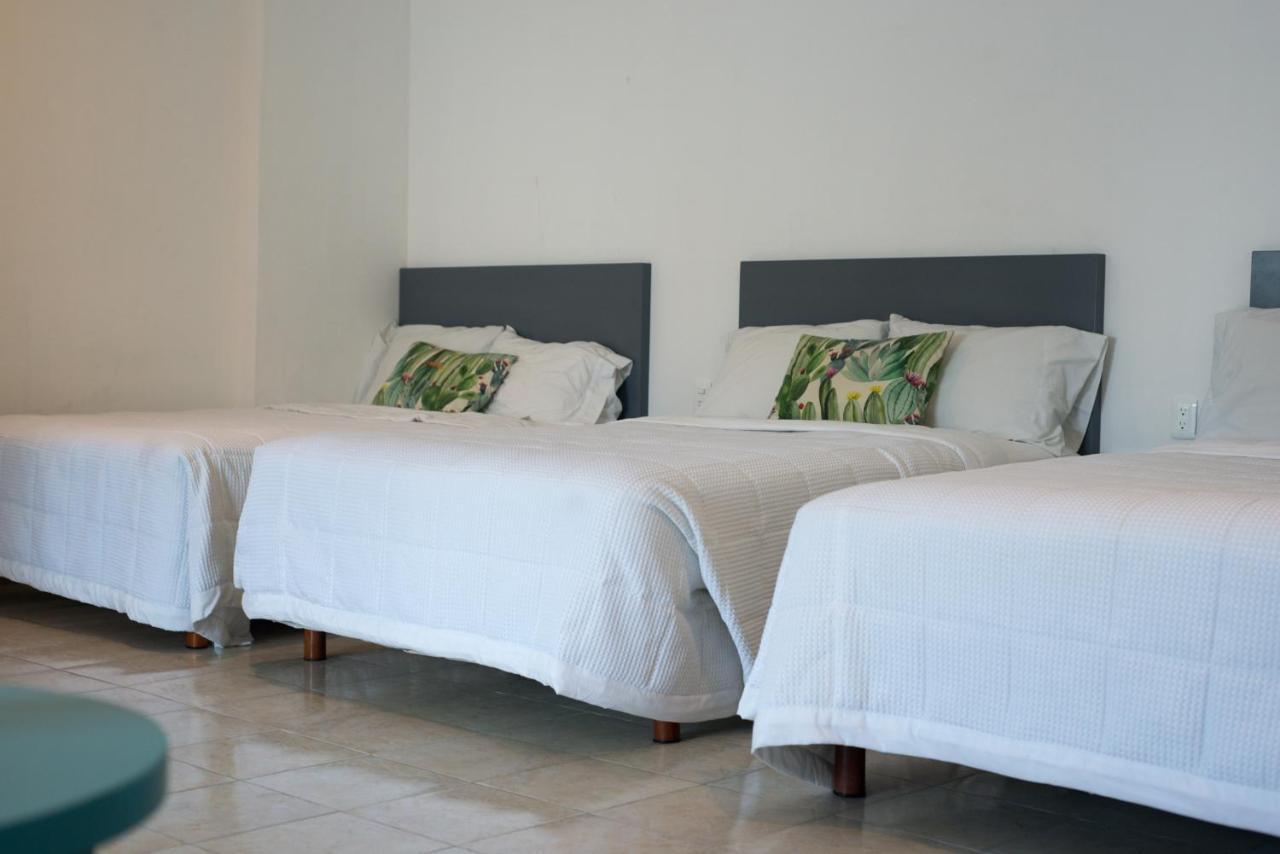Hotel & Suites Arges - Centro Chetumal Bagian luar foto