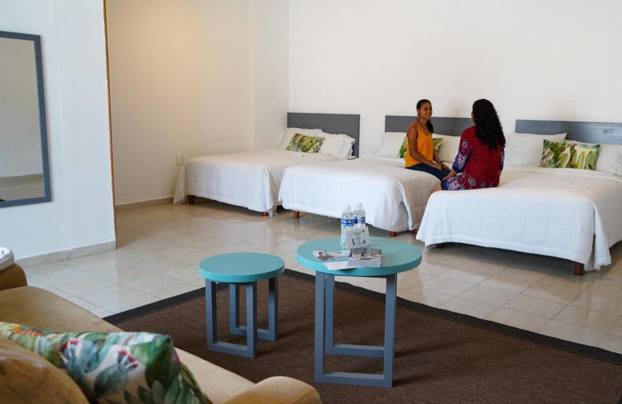 Hotel & Suites Arges - Centro Chetumal Bagian luar foto